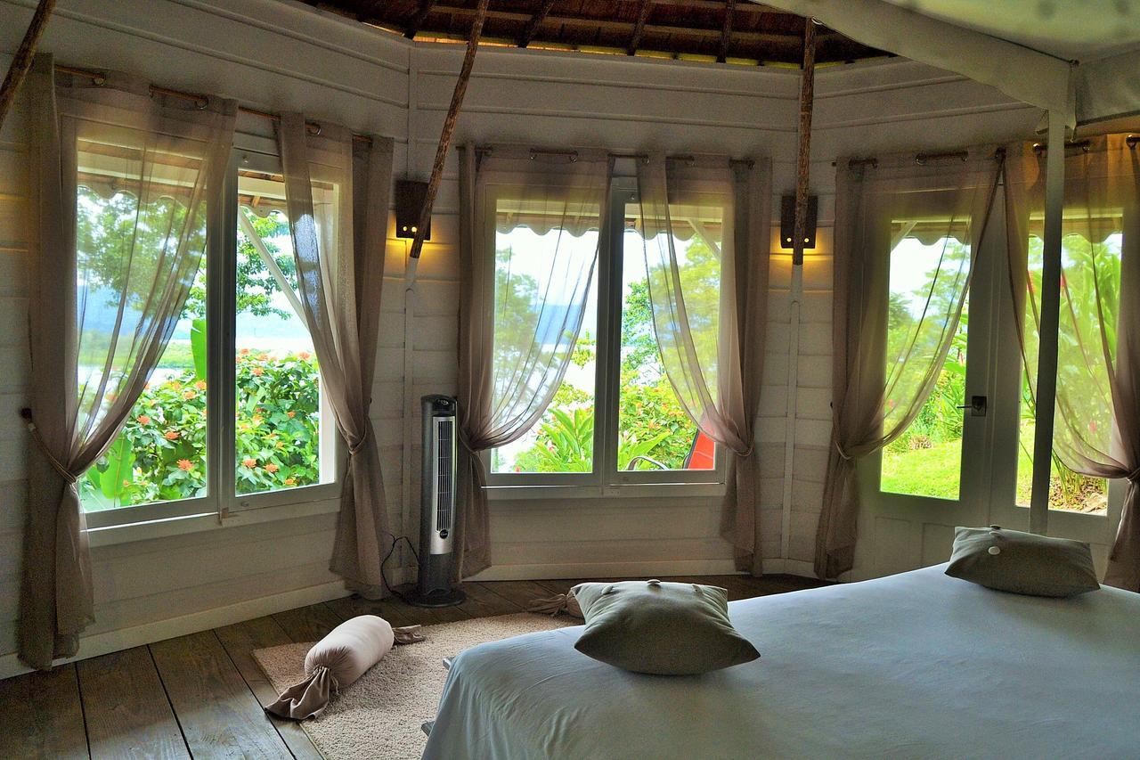 Nathylodge Bocas Town Exterior foto